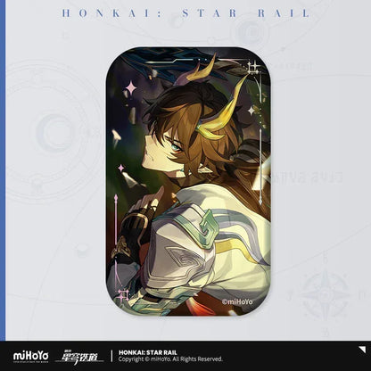 Honkai: Star Rail Light Cone Series Rectangular Tinplate Badge Only Silence Remains ACG Go Anime www.acg-go.com Anaxa, Argenti, Arlan, Aventurine, Badge, Bailu, Black Swan, Blade, Castorice, Cipher, Dan Heng, Dan Heng & Blade, Feixiao, Fu Xuan, Gallagher, Gepard, Himeko, Huohuo, Hyacine, Jing Yuan, Kafka, Light Cone, Lingsha, Luka, Luocha, March 7th, Moze, Mydei, Rappa, Seele, Silver Wolf, Sparkle, Sushang, Topaz, Tribbie, Yanqing, Yukong